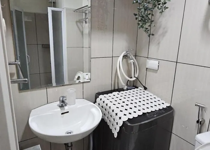 Apartment Shell Residences Relaxing And Sweet Design Manila